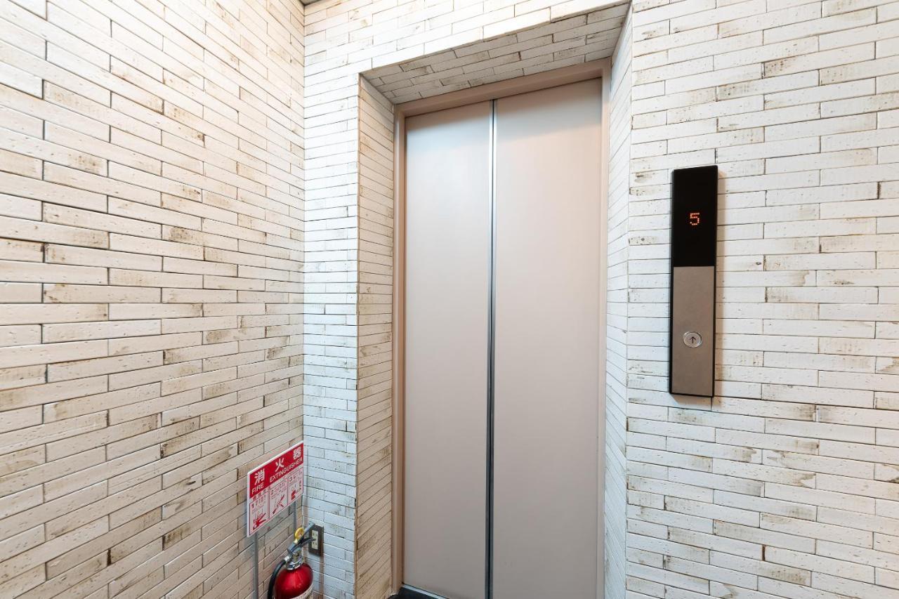 Oyo Hotel Exsaison Sugamo Tóquio Exterior foto